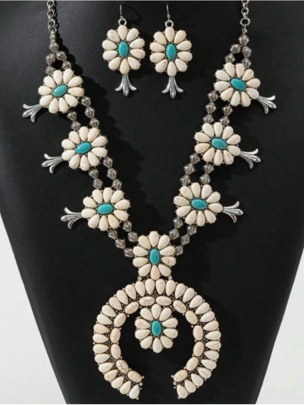 "Navajo" style Squash Blossom Stone Necklace Set - Picture 3 of 3